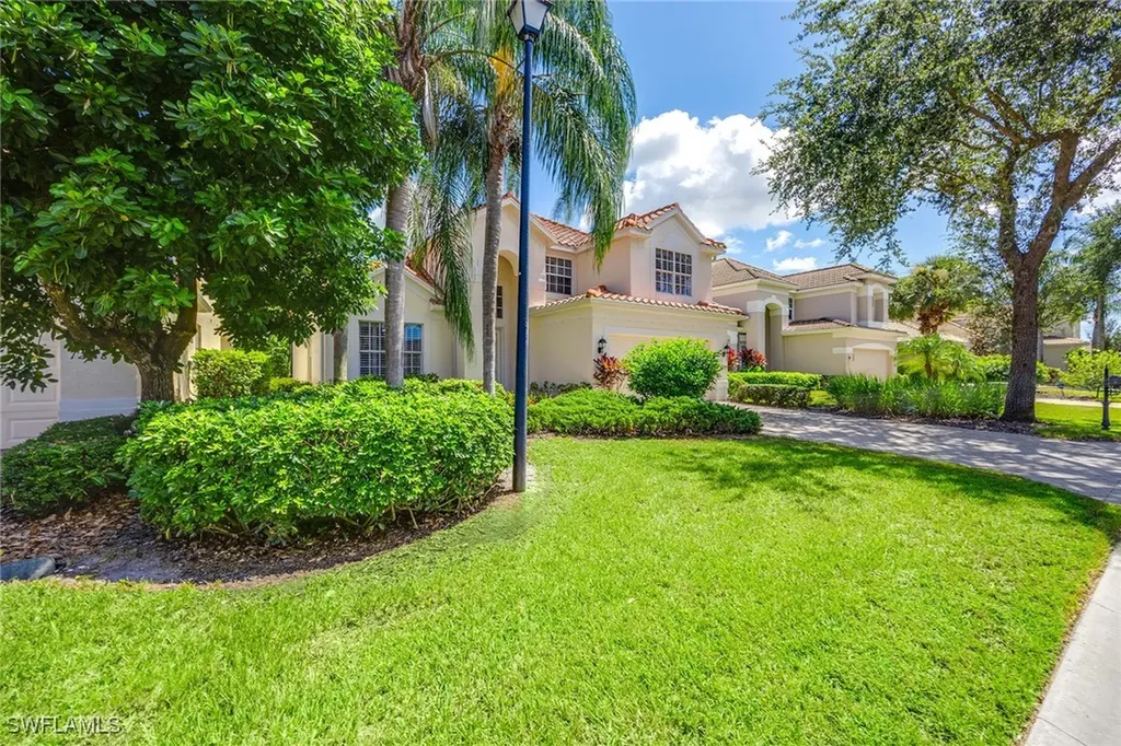 12885 Brynwood Way Naples FL 34105