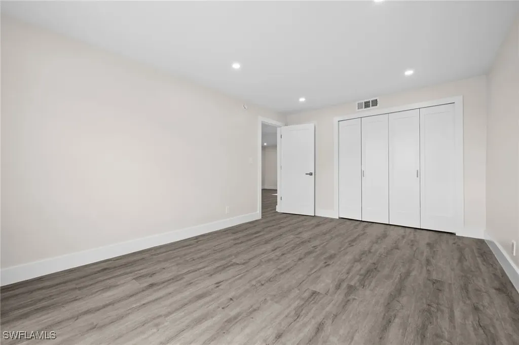 378 Palm Drive Naples FL 34112