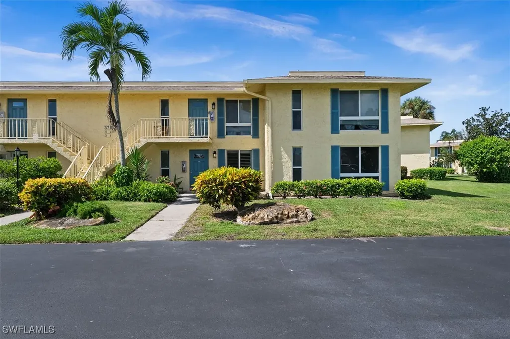 378 Palm Drive Naples FL 34112