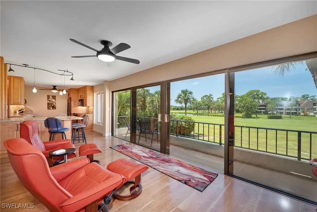 104 Clubhouse Drive Naples FL 34105