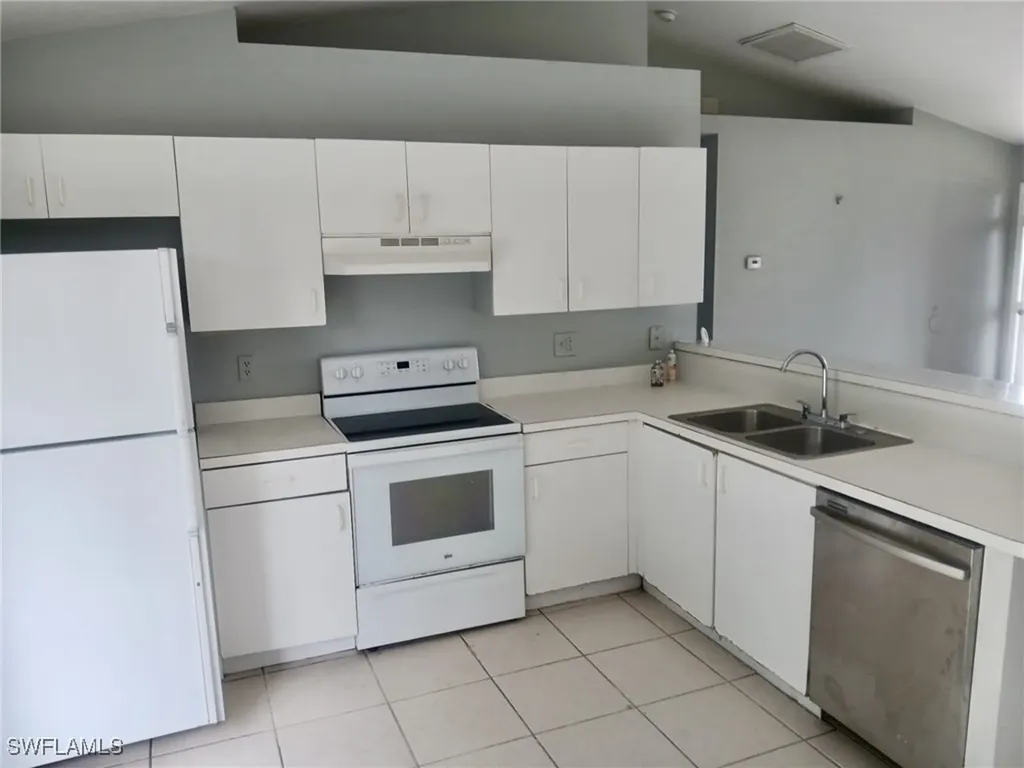 9204 Pennsylvania Avenue Bonita Springs FL 34135