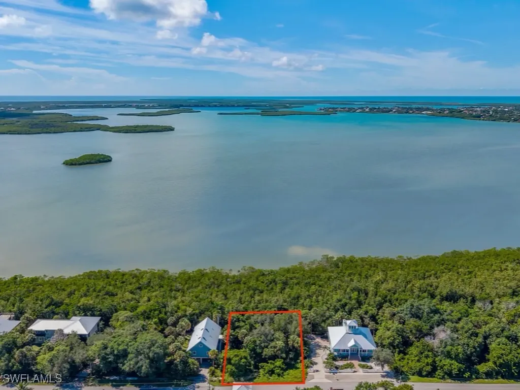 1989 Sheffield Avenue Marco Island FL 34145