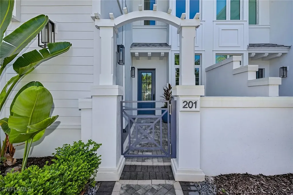 3290 Dorado Lane Naples FL 34114