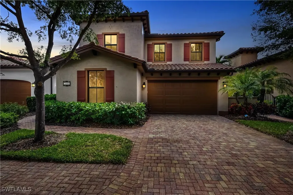 Naples FL, 7996 Cordoba Place