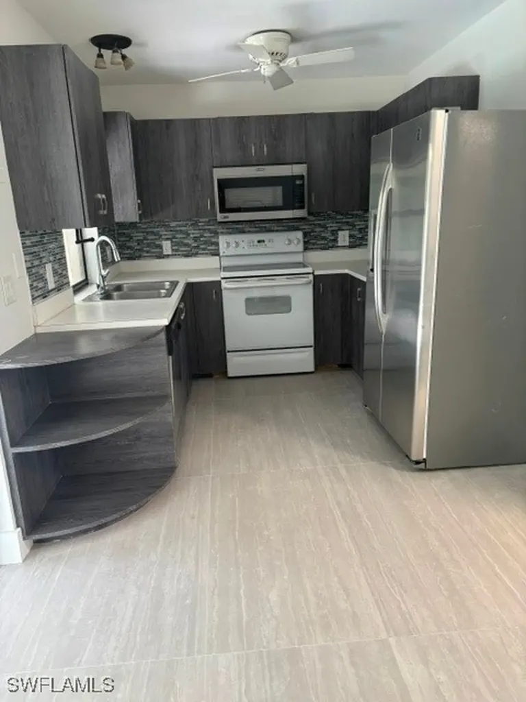 175 5th Street Naples FL 34113