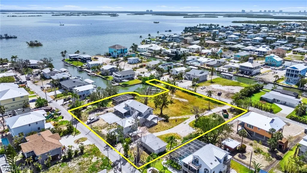 175 Bahia Viaduct Fort Myers Beach FL 33931
