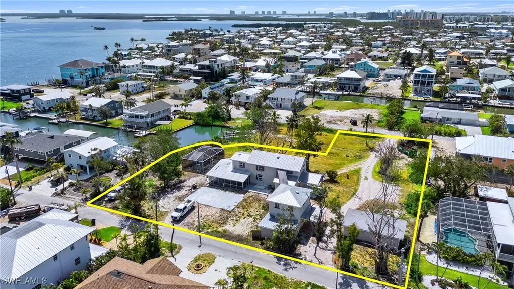 175 Bahia Viaduct Fort Myers Beach FL 33931
