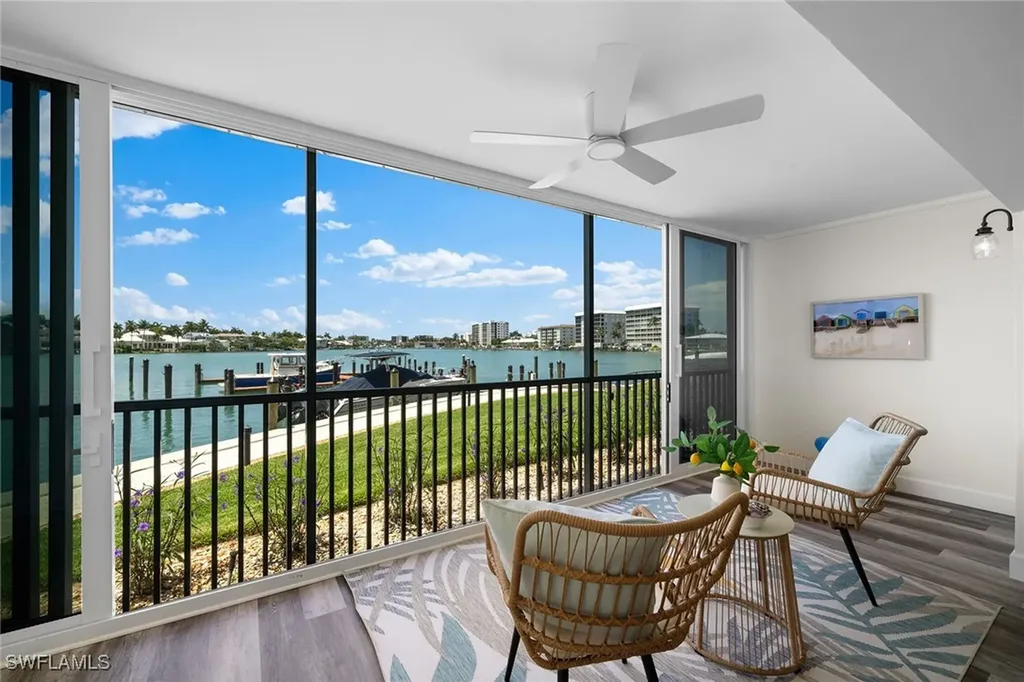 222 Harbour Drive Naples FL 34103