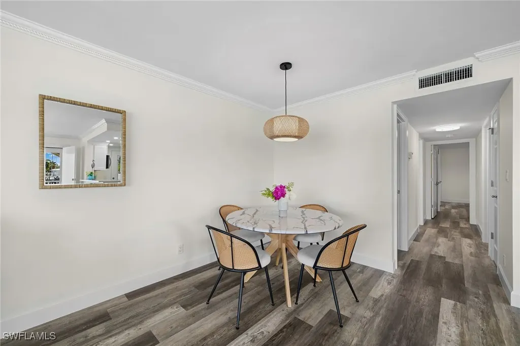 222 Harbour Drive Naples FL 34103