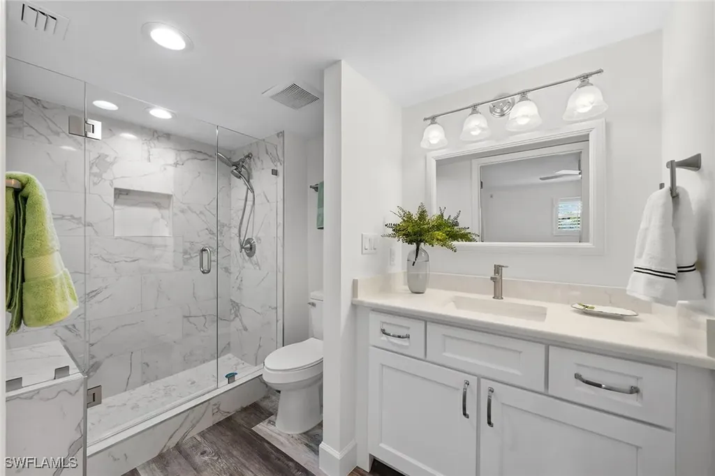 222 Harbour Drive Naples FL 34103