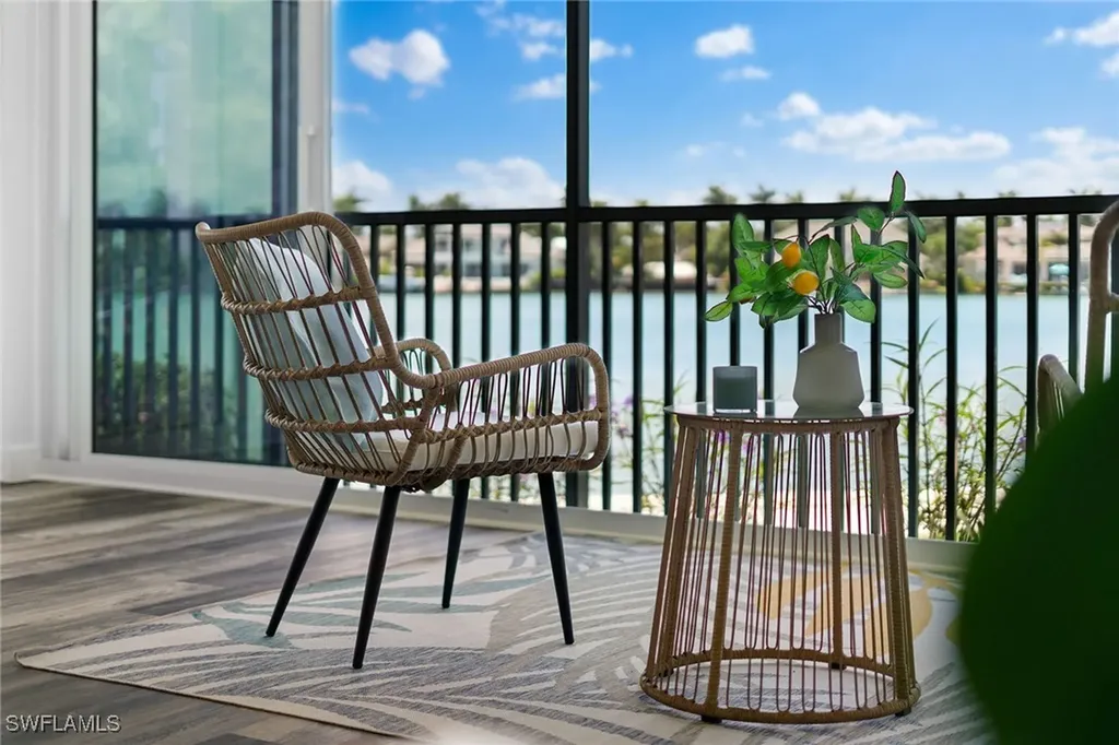 222 Harbour Drive Naples FL 34103