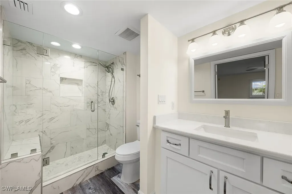 222 Harbour Drive Naples FL 34103