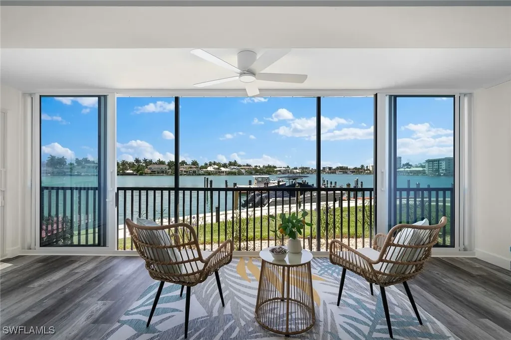 222 Harbour Drive Naples FL 34103