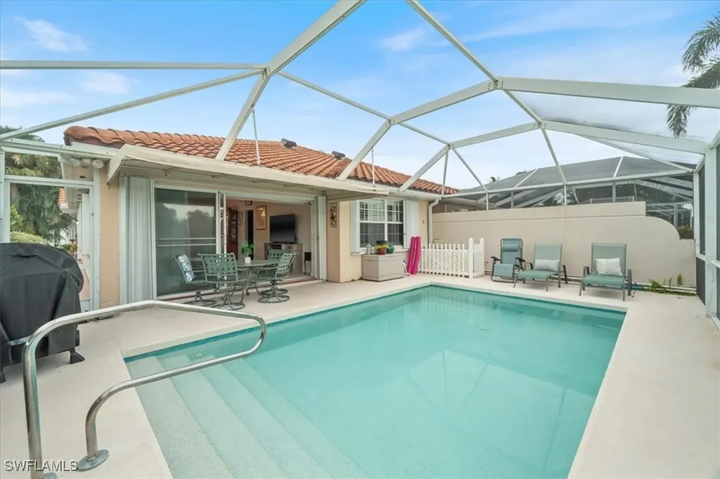 5756 Drummond Way Naples FL 34119