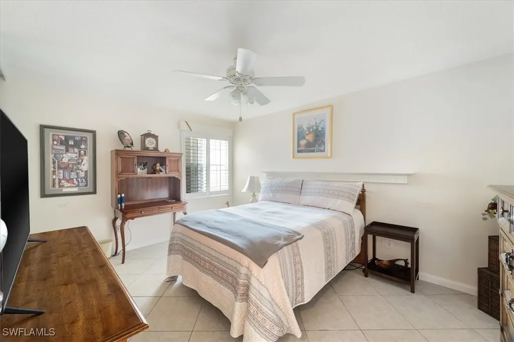 5756 Drummond Way Naples FL 34119