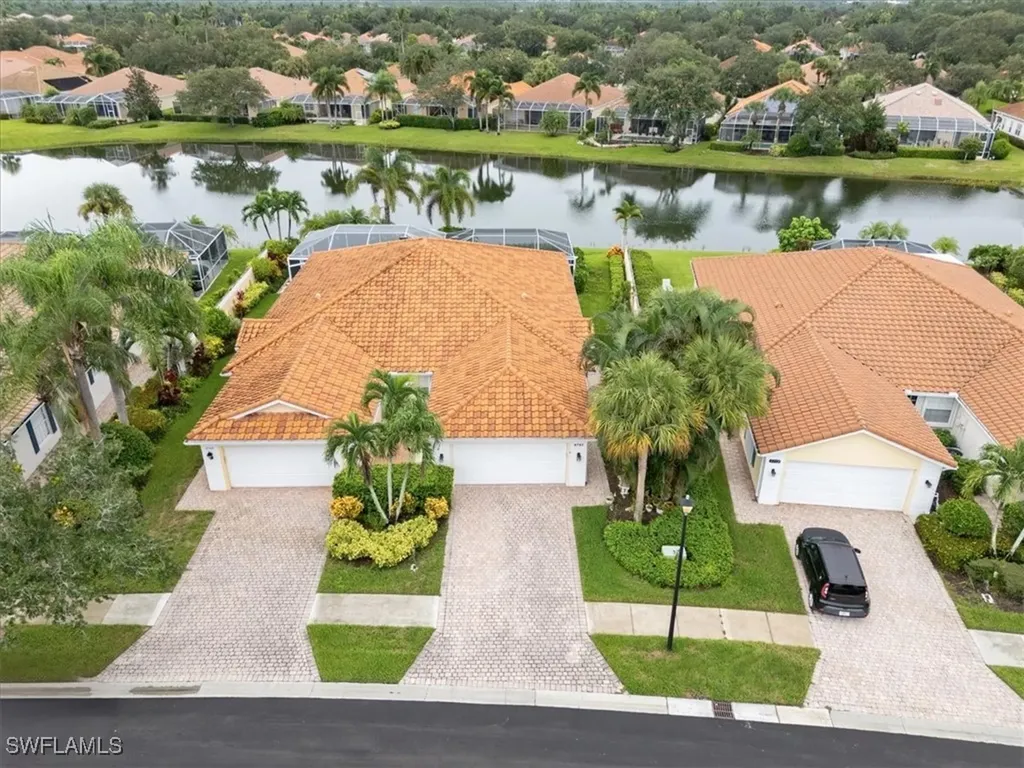 5756 Drummond Way Naples FL 34119