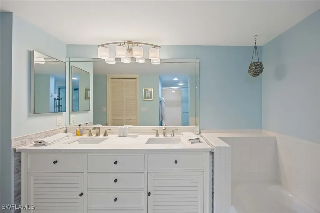 4251 Lake Forest Drive Bonita Springs FL 34134
