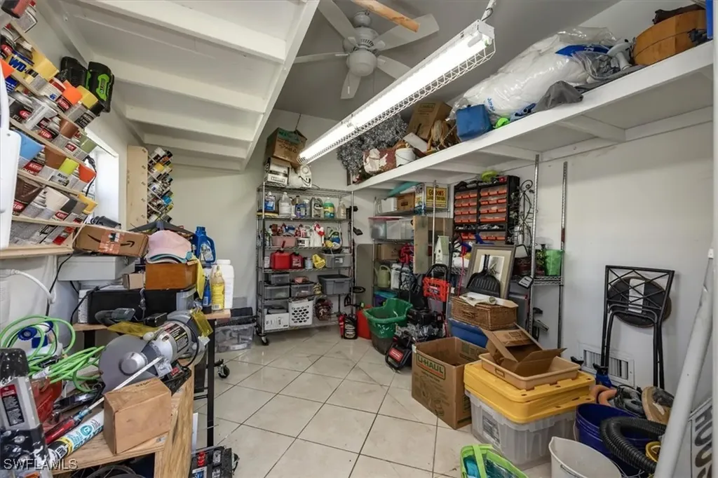 32 Sonderhen Drive Naples FL 34114-8210