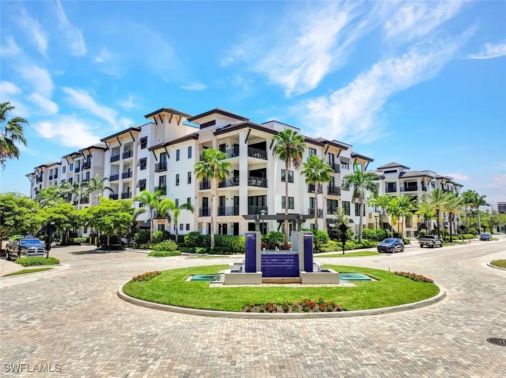 1135 3rd Avenue S Naples FL 34102