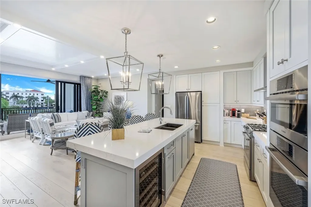 1135 3rd Avenue S Naples FL 34102