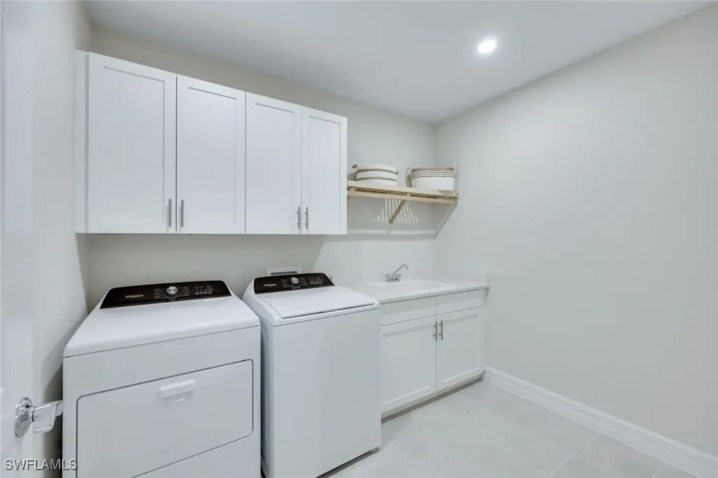 309 Indies Drive W Naples FL 34114