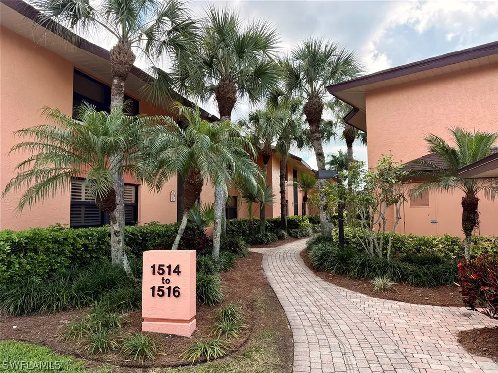 1516 Mainsail Drive Naples FL 34114