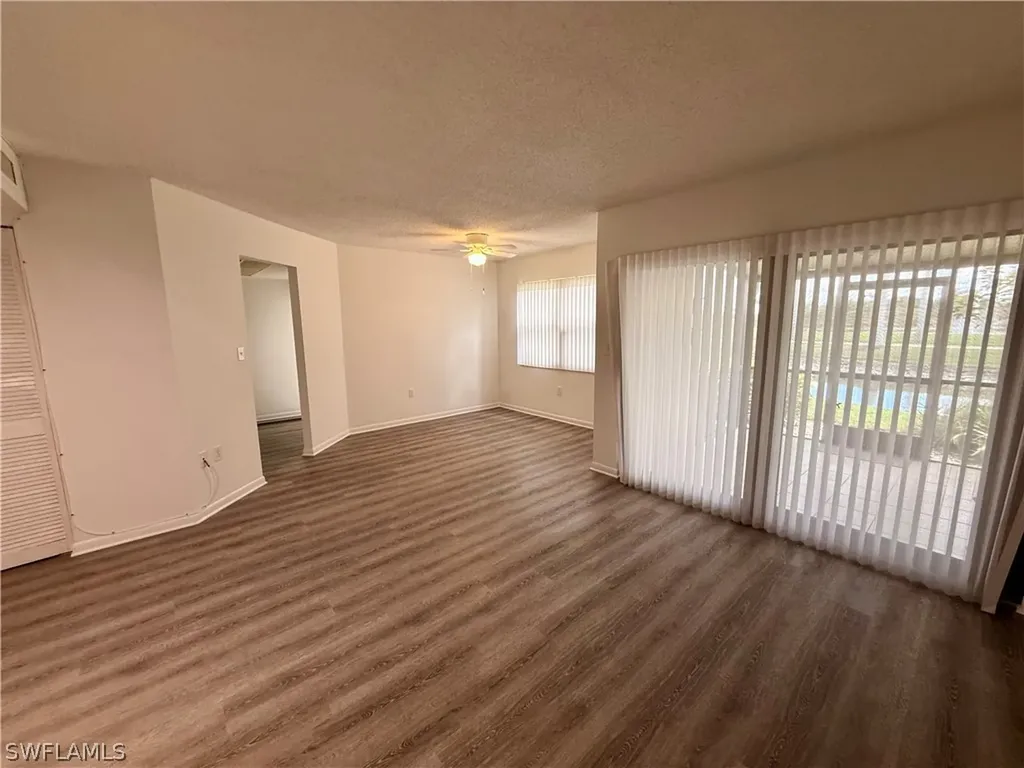 1516 Mainsail Drive Naples FL 34114