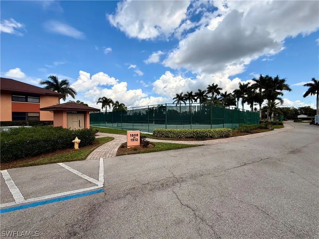 1516 Mainsail Drive Naples FL 34114
