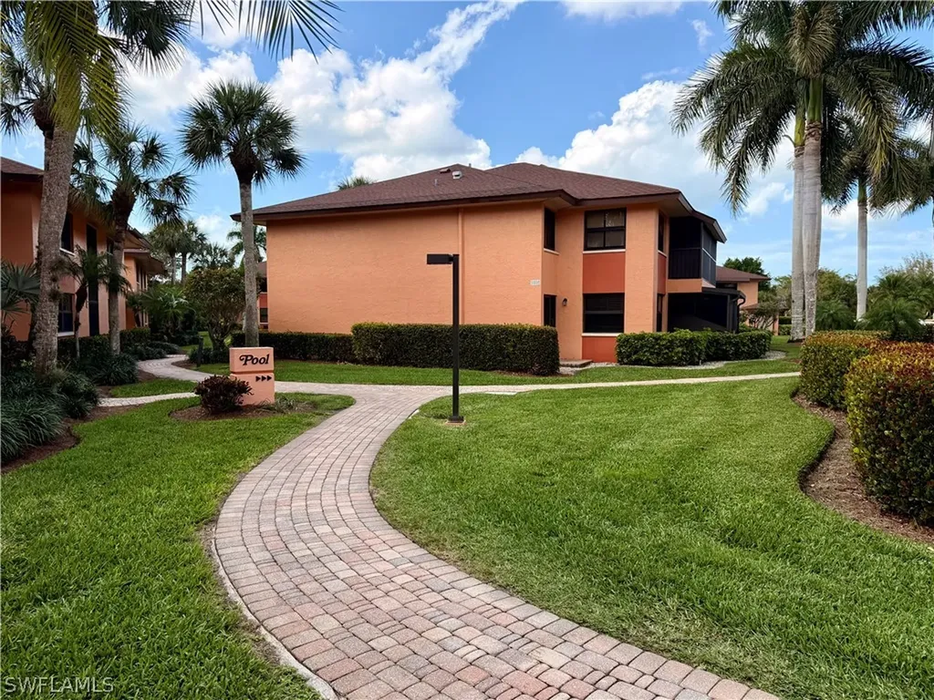1516 Mainsail Drive Naples FL 34114