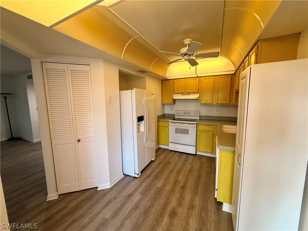 1516 Mainsail Drive Naples FL 34114