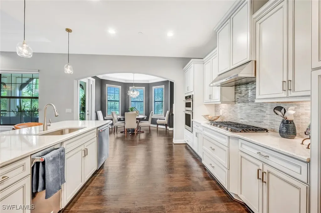 16452 Carrara Way Naples FL 34110