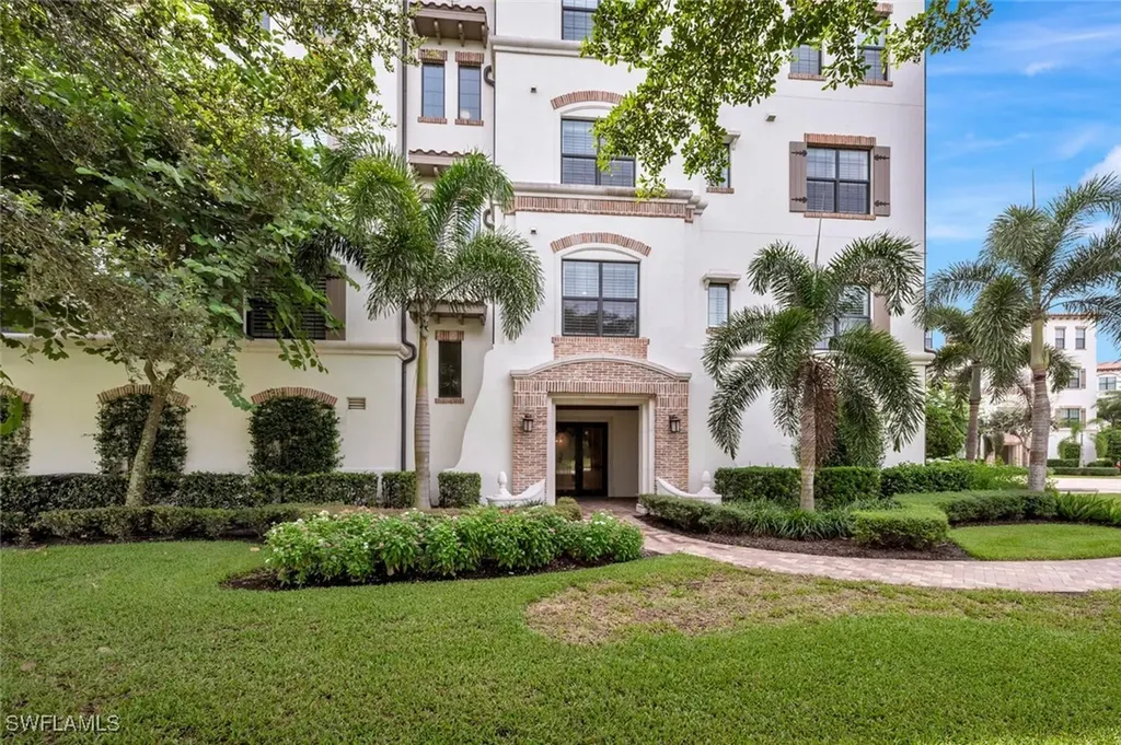 16452 Carrara Way Naples FL 34110