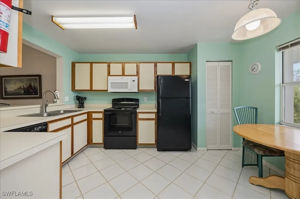 1343 Churchill Circle Naples FL 34116