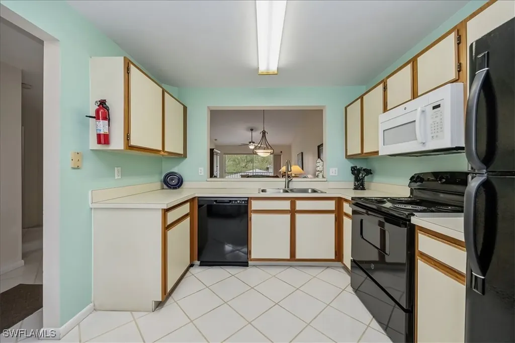 1343 Churchill Circle Naples FL 34116