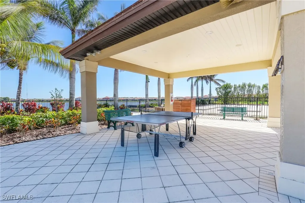 1602 Santiago Circle Naples FL 34113