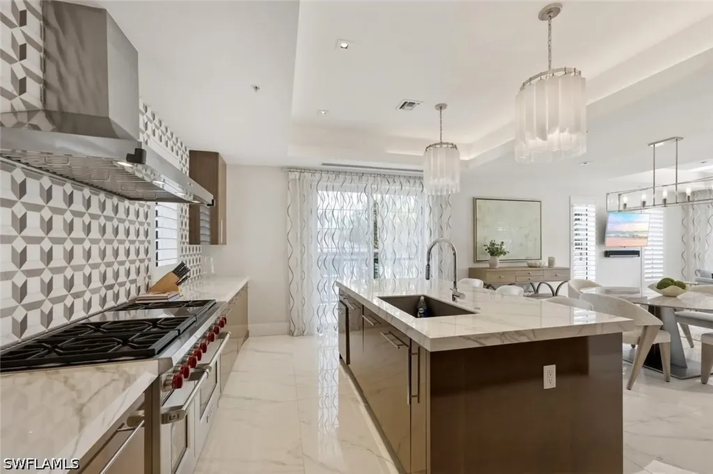 490 5th Street S Naples FL 34102