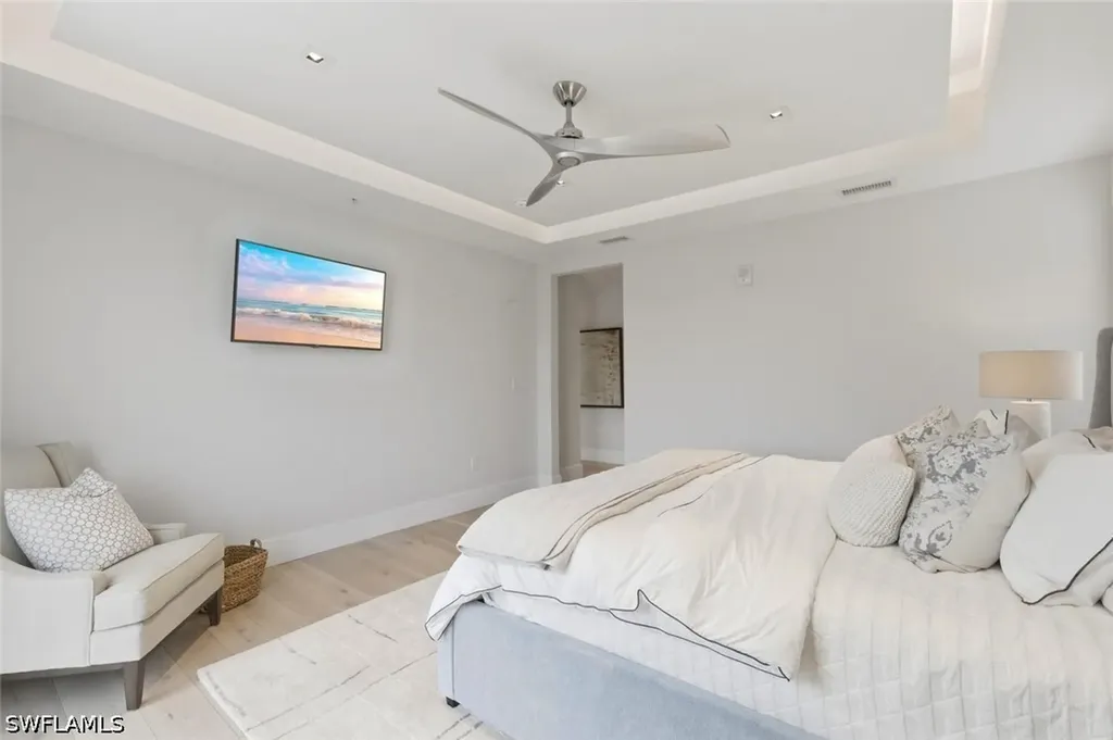 490 5th Street S Naples FL 34102