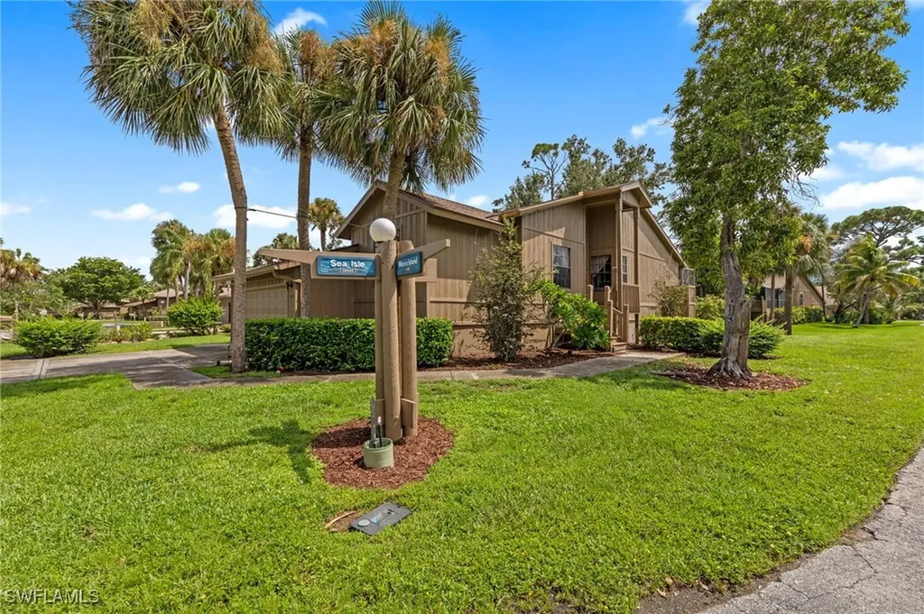 17651 Marco Island Lane Fort Myers FL 33908