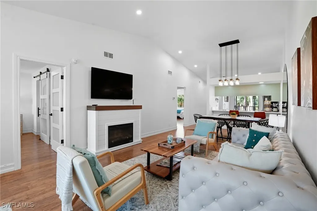 4040 Ice Castle Way Naples FL 34112