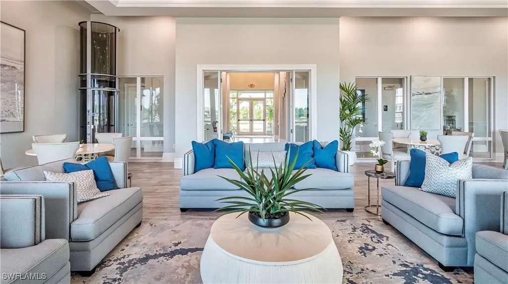 268 Indies Drive E Naples FL 34114