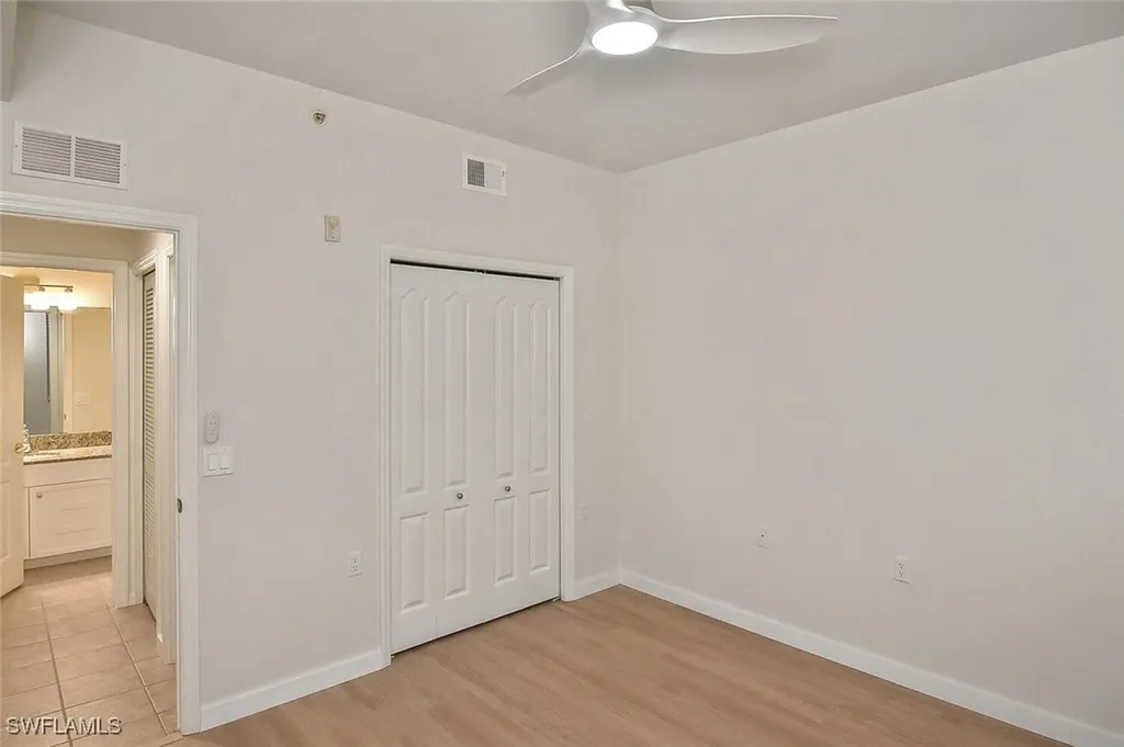 3830 Sawgrass Way Naples FL 34112