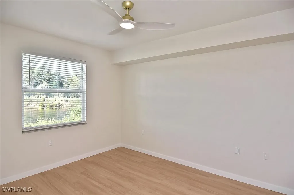 3830 Sawgrass Way Naples FL 34112