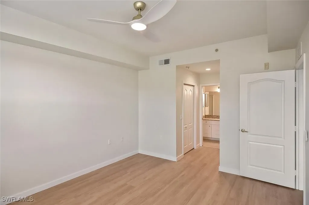 3830 Sawgrass Way Naples FL 34112