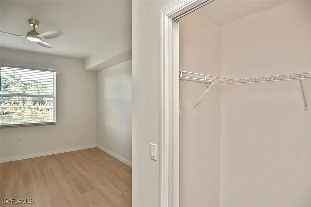 3830 Sawgrass Way Naples FL 34112