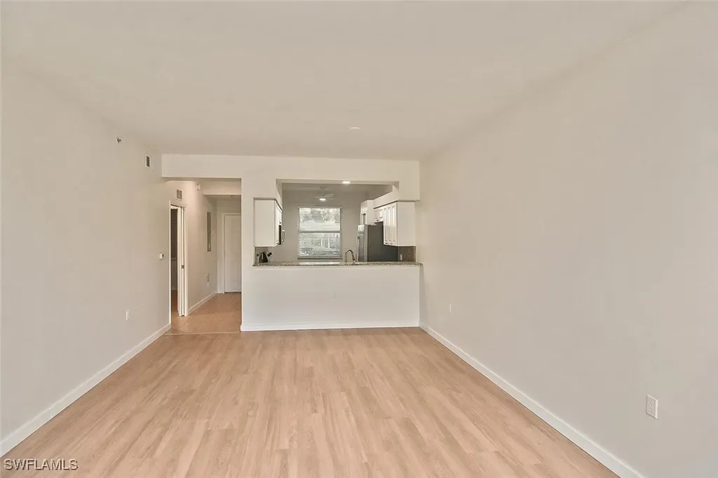 3830 Sawgrass Way Naples FL 34112