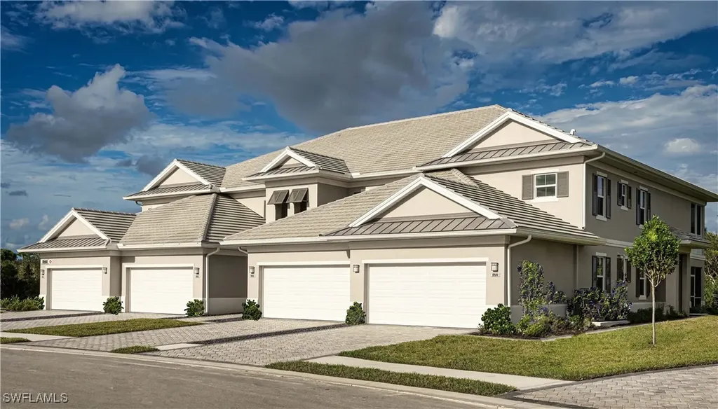 273 Indies Drive E Naples FL 34114