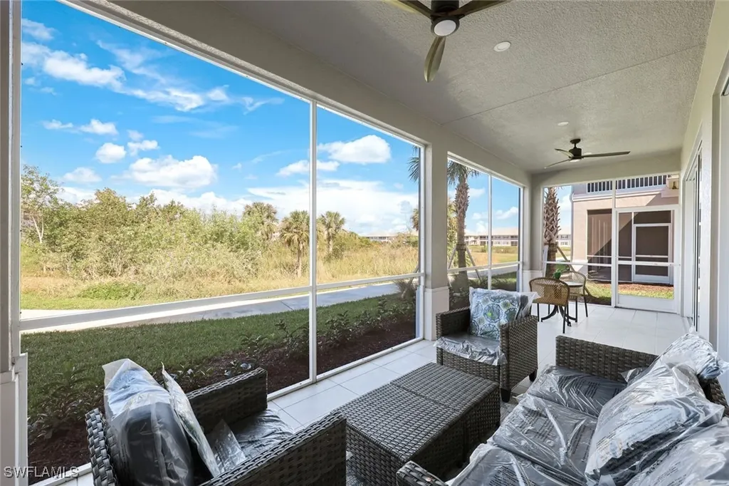 273 Indies Drive E Naples FL 34114