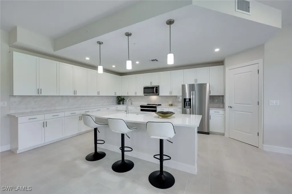 273 Indies Drive E Naples FL 34114