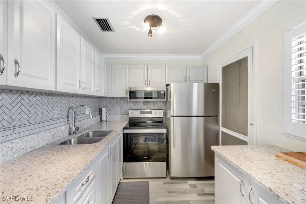 1010 Tropic Terrace North Fort Myers FL 33903