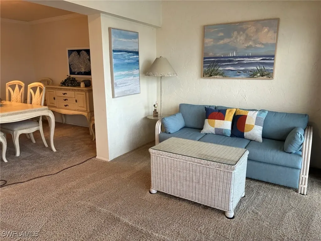 3703 SE 10th Avenue Cape Coral FL 33904